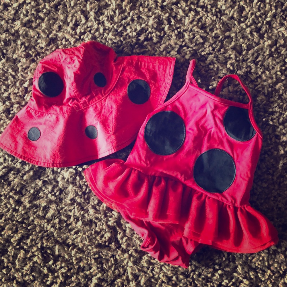 Baby Gap 6-12 months swimsuit and hat.